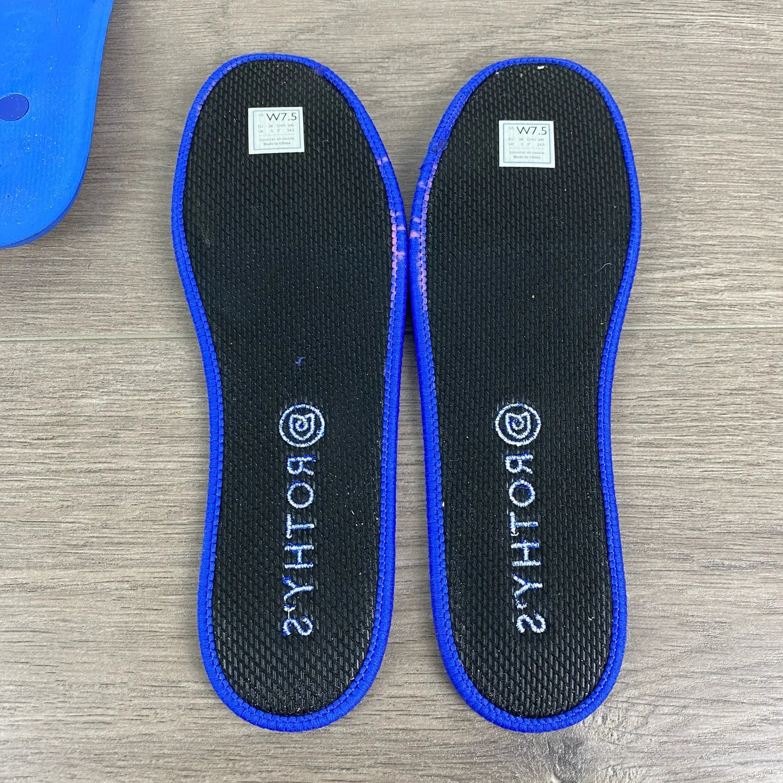 Rothy’s Wildcat Cheetah Print Chelsea Sneaker Sz.7.5 - Image 13