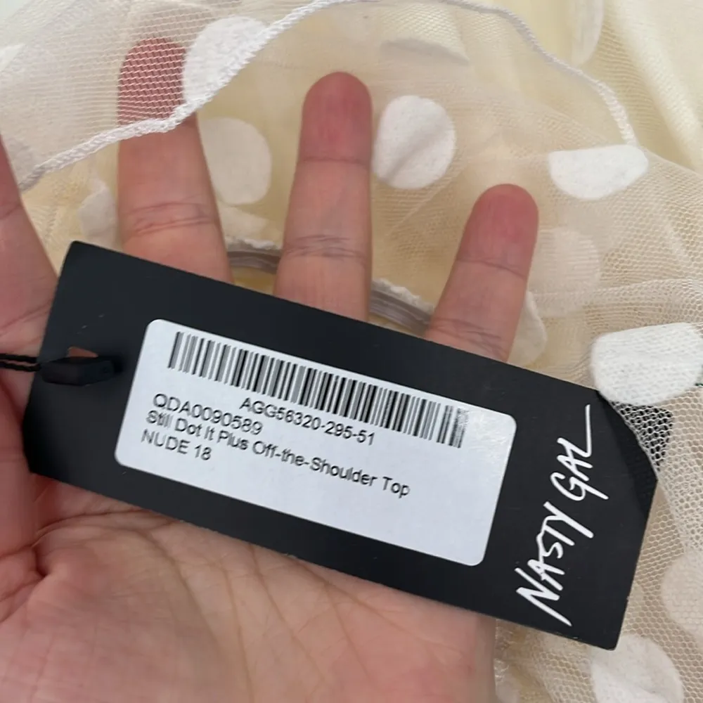 New Nasty Gal Size 14 Cream Dotted Long Sleeve Off Shoulder Cropped Blouse - Image 8