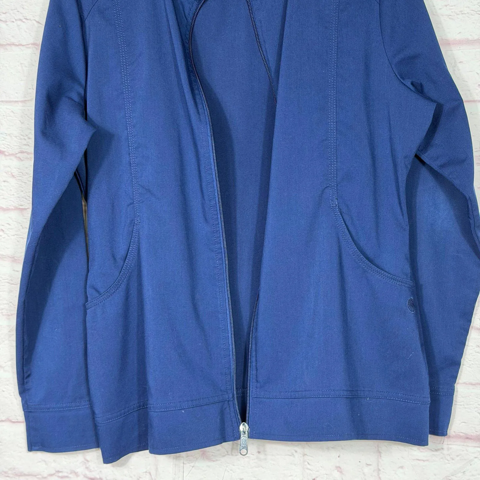 Healing Hands Purple Label Dakota Women's 2-Pocket STRETCH Scrub Jacket Medium - Image 8