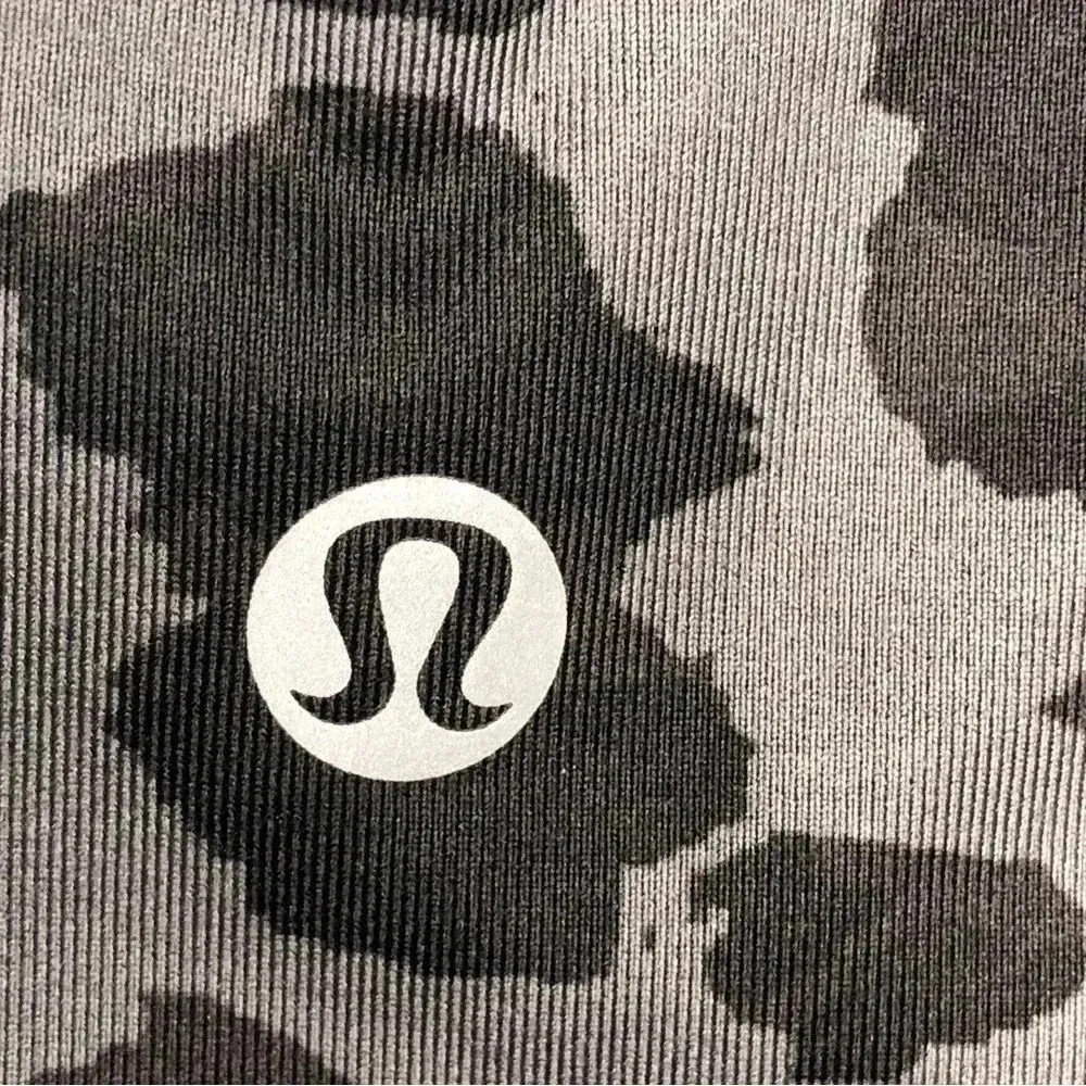 Lululemon Meshed Up 2in1 Leopard Print Active Bra & Tank - Image 4