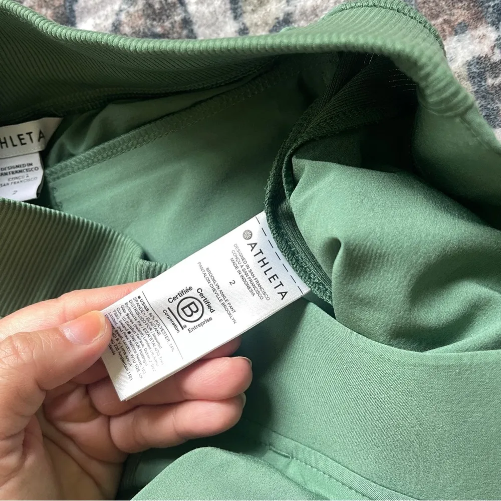 Athleta Vineyard Green Brooklyn Ankle Pant Pull On Pockets Stretch - Image 4