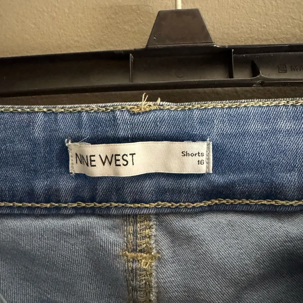 Jean Shorts - Image 3