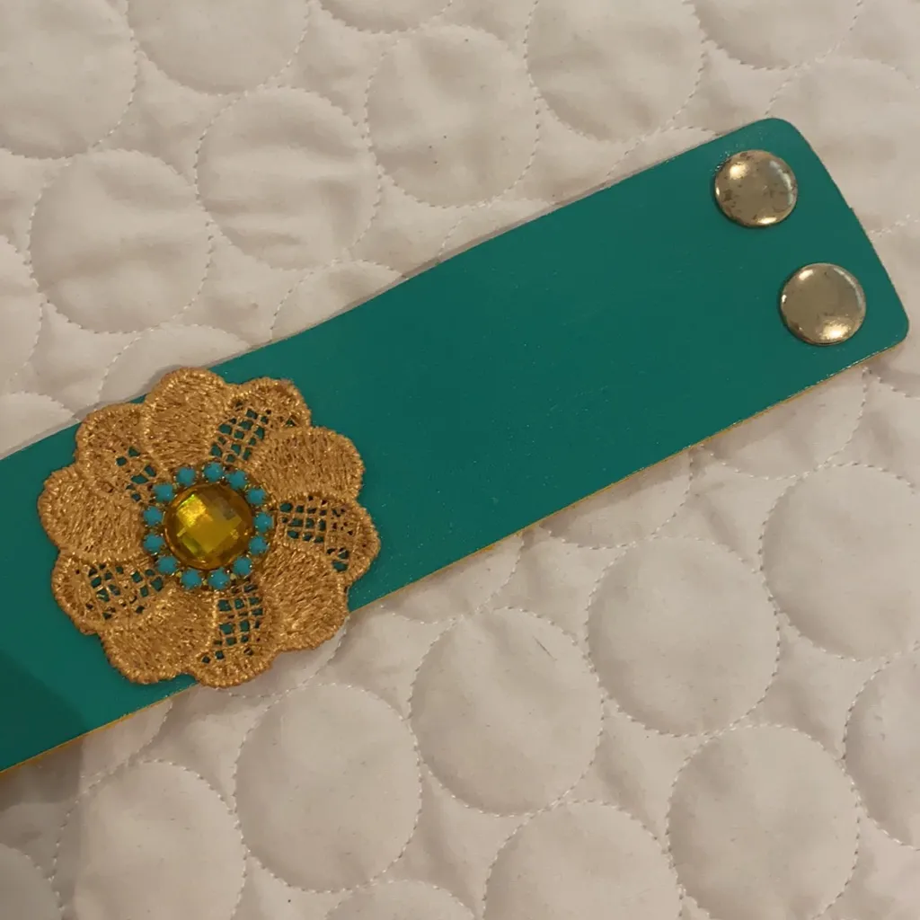 Women turquoise green Hand made leather flower appliqué bracelet Yellow - Image 2