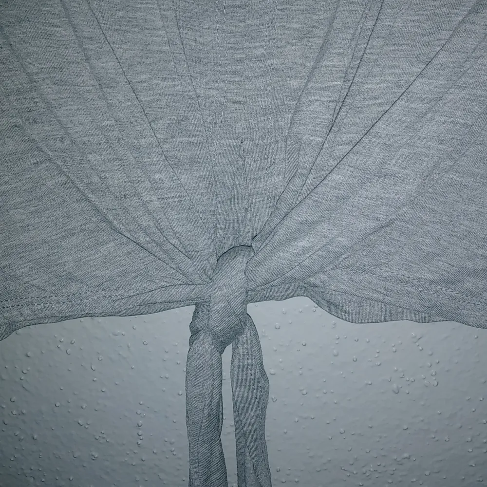 Lydaa S/M Grey Capped Sleeve Bottom Tie Crop Top Gray Size M - Image 3