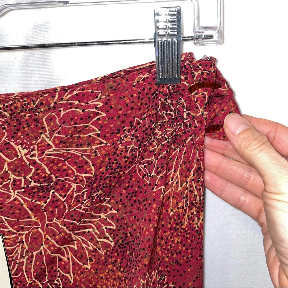 Gorgeous silk maroon sunflower 🌻 silk wrap midi skirt NWT Alfani - Image 5