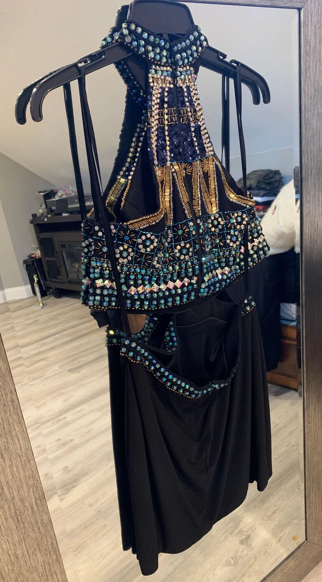 Dave & Johnny Formal Dress - Image 3