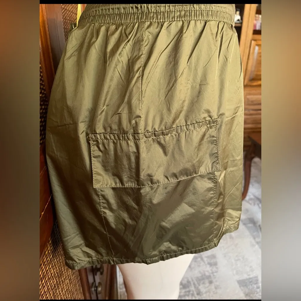 OFFLINE
by Aerie
XL / TG / EXG Olive Green Women's Shorts - Image 3