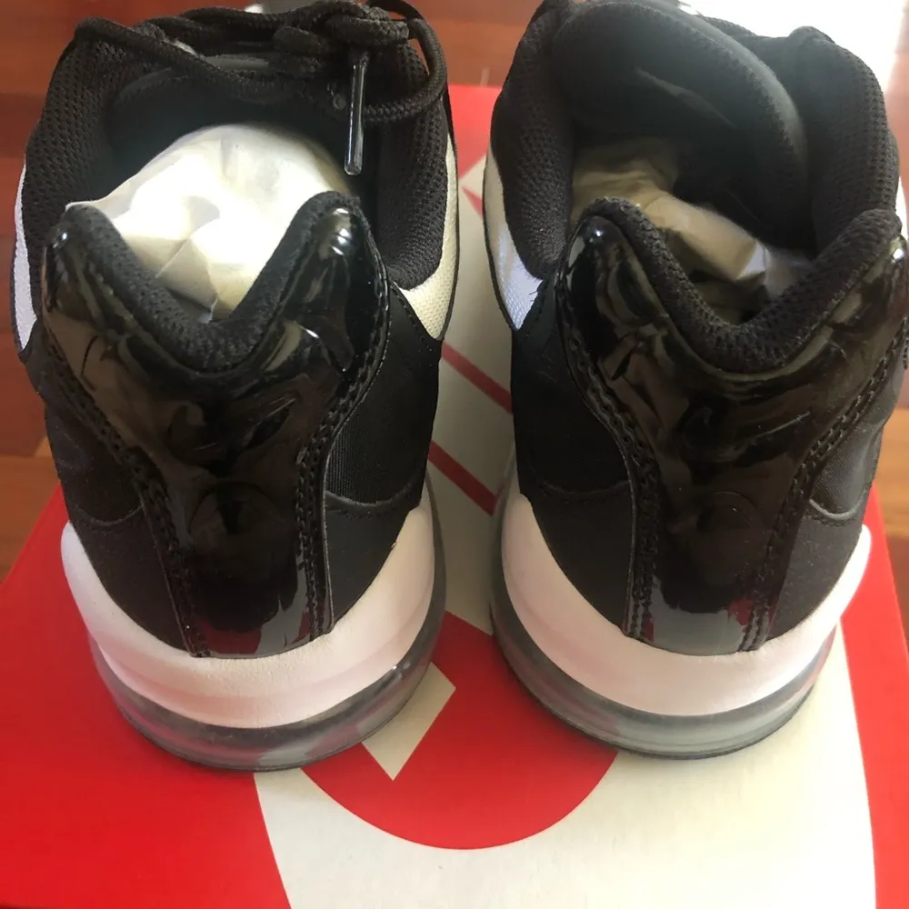 Nike Air Max VG-R Flash Running Sneakers - Image 5