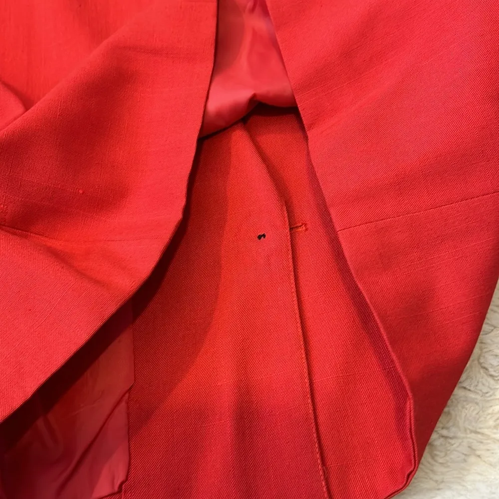 Size 12/13 blazer - Image 10