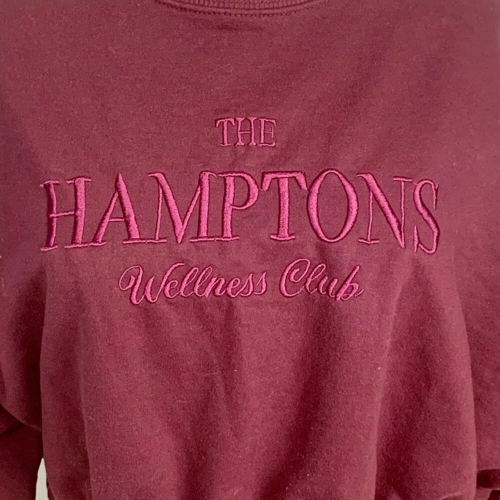 Hamptons Wellness Club Burgundy Cropped Crew Neck Sweatshirt M Spellout Cozy Red Size M - Image 3