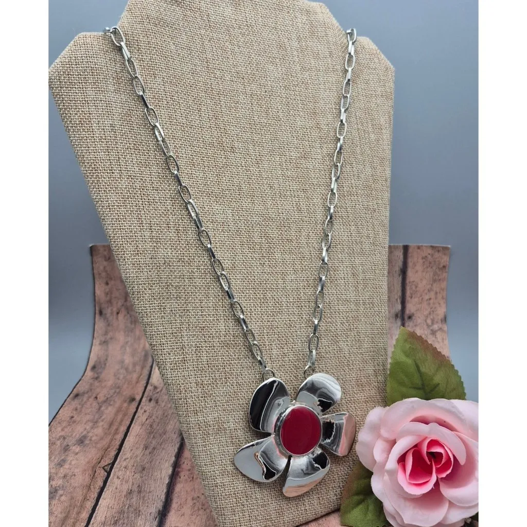Silver Tone Statement Flower Power Pendant Necklace Red Enamel Center Hippie 32" - Image 2