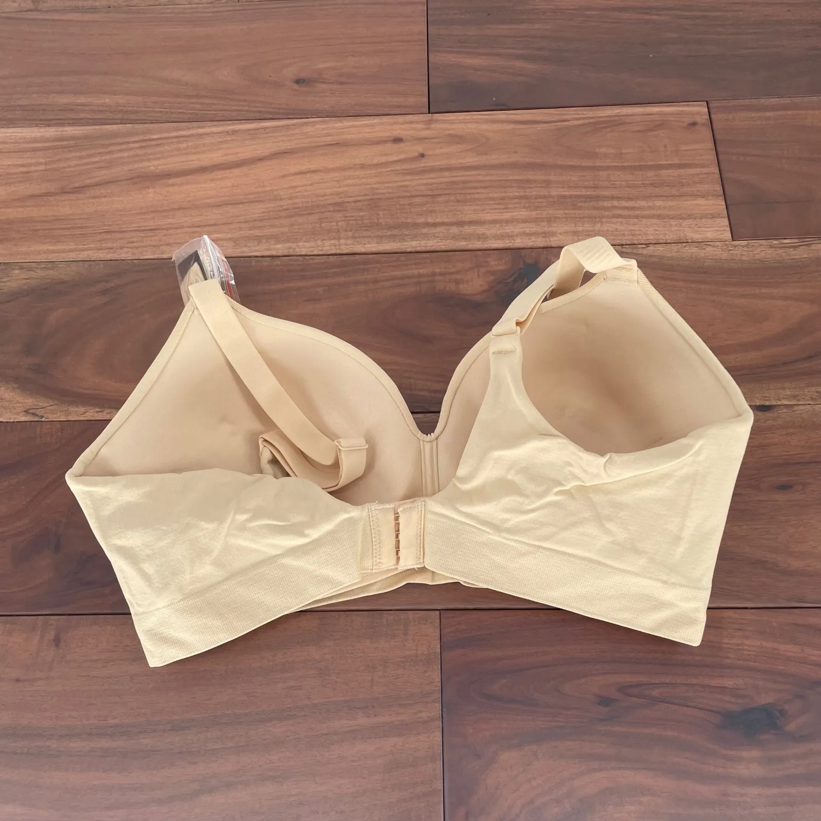 Truekind Supportive Comfort Wireless Shaping Bra Everyday Smooth Seamless Tan Size undefined - Image 3