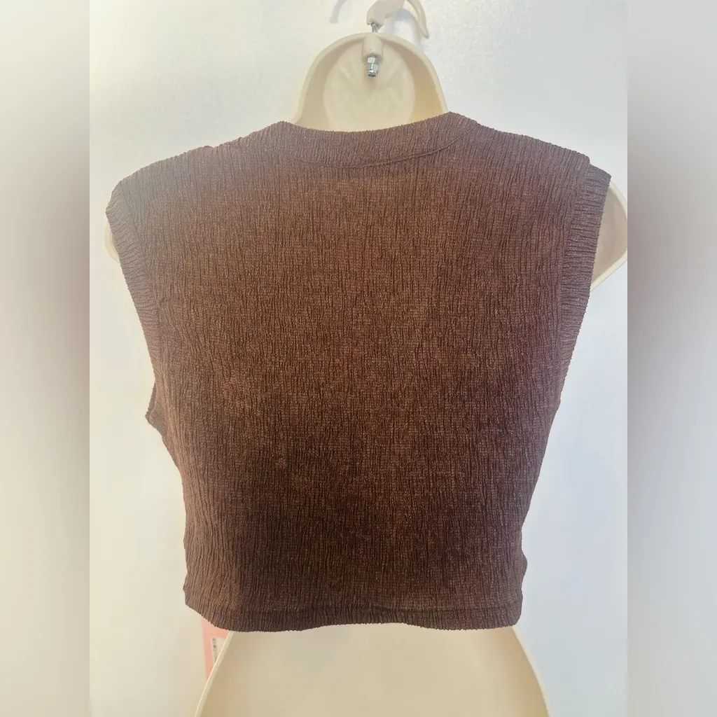 Elegant Brown V-Neck Sweater Vest - Image 3