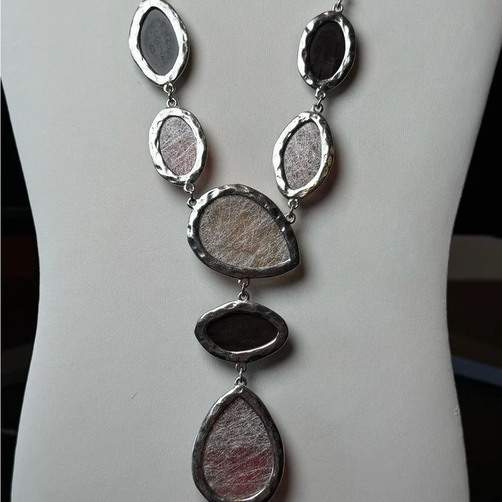 Chico’s Striking Black and Red Statement Necklace with Teardrop Pendant - Image 5