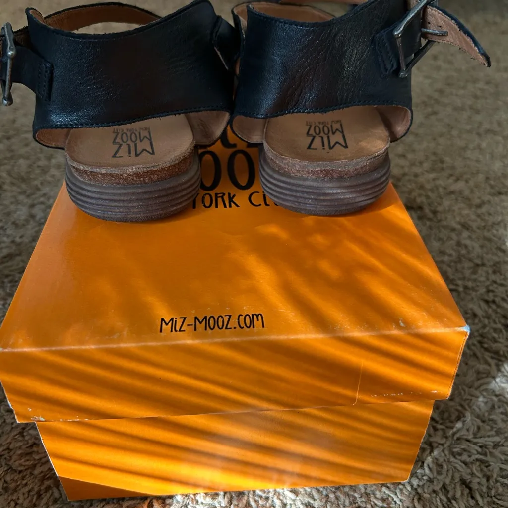 Miz Mooz Black Sandals - Image 3