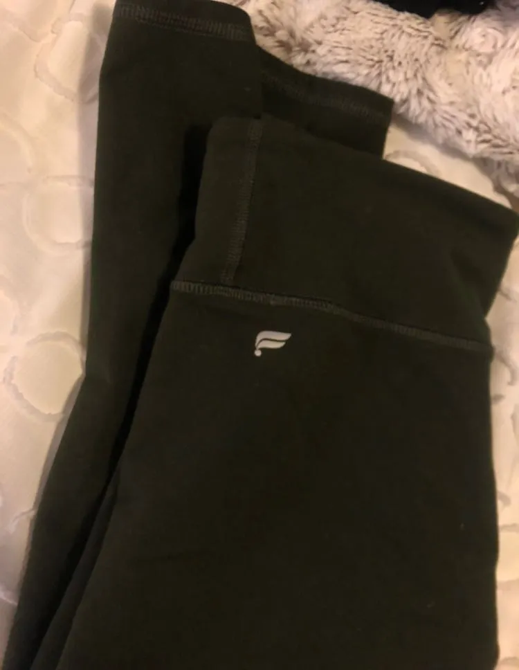 Fabletics green leggings - Image 4