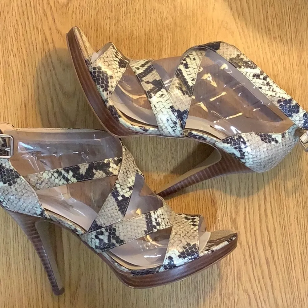 Makewaveso Roccia My. Size 10M - Image 10