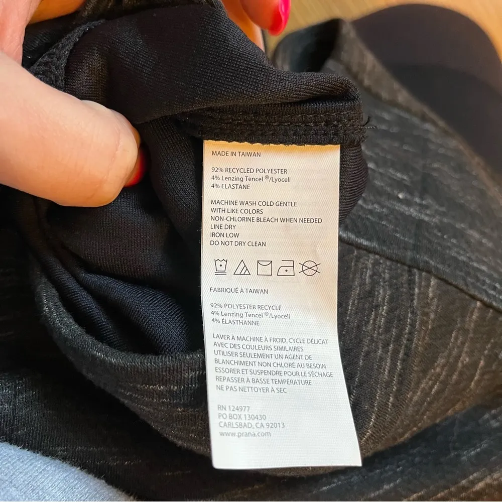 Prana gray drawstring waist skirt size small - Image 4