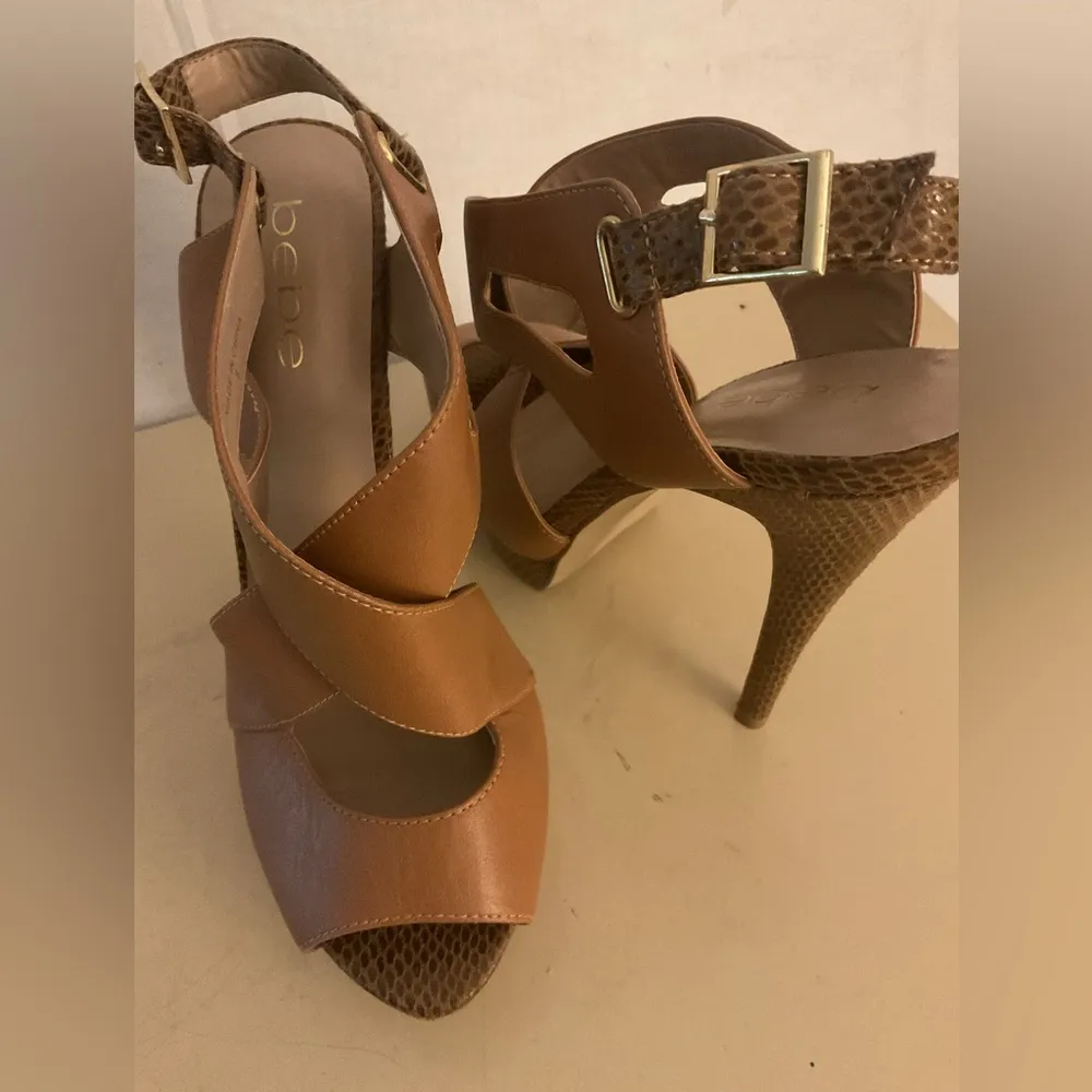 Bebe  leather platform heel Strappy sandals size 8 - Image 2