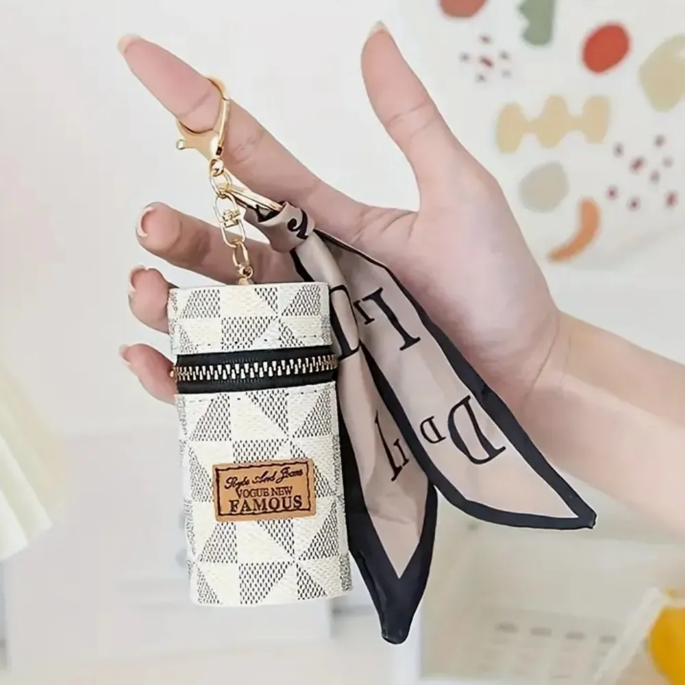 A Vintage Leather Mini Zipper Pouch| Secure & Chic Coin/Jewelry Traveling case - Image 2