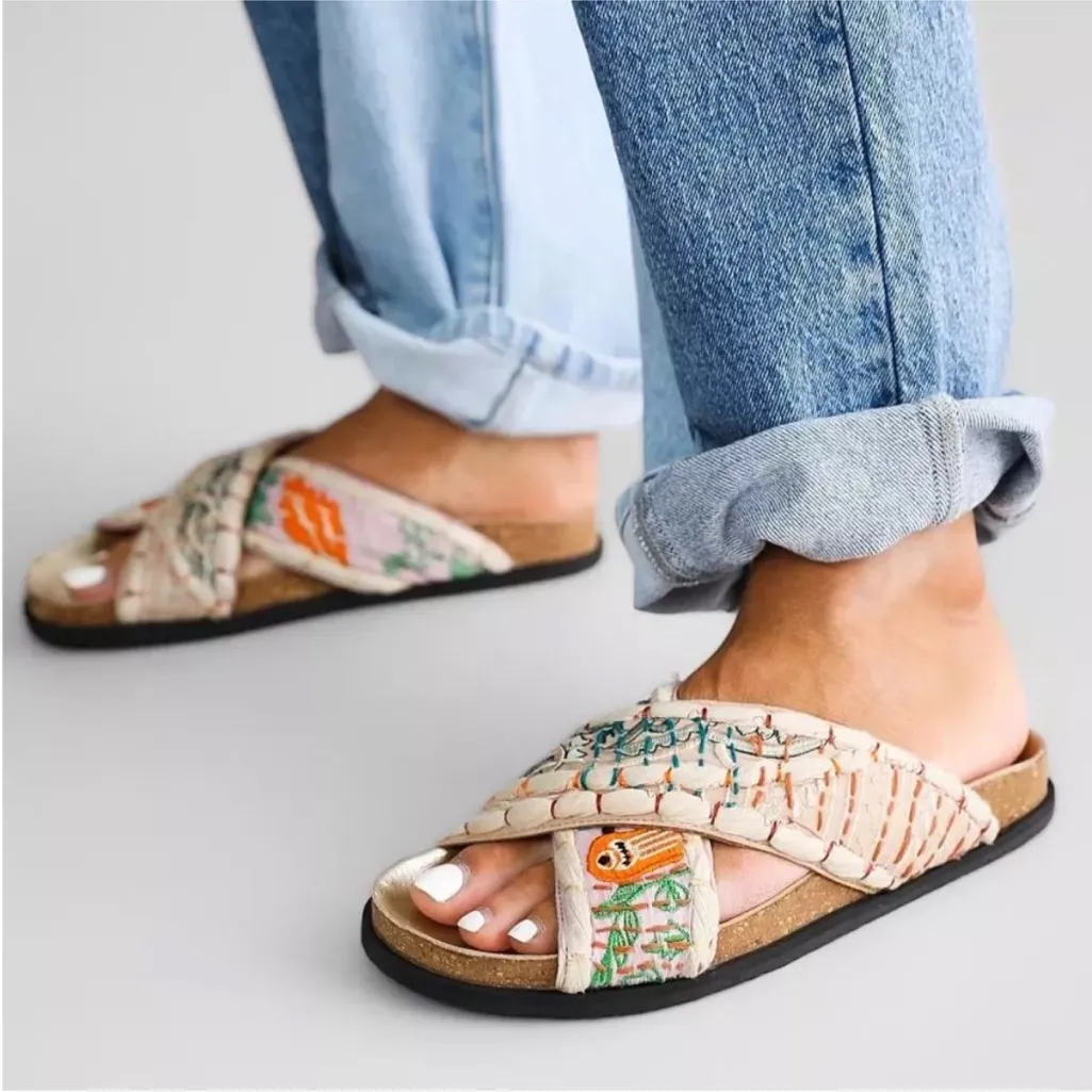 Free People Wildflower Crossband Sandals Sz 39.5 (8.5) - Image 5