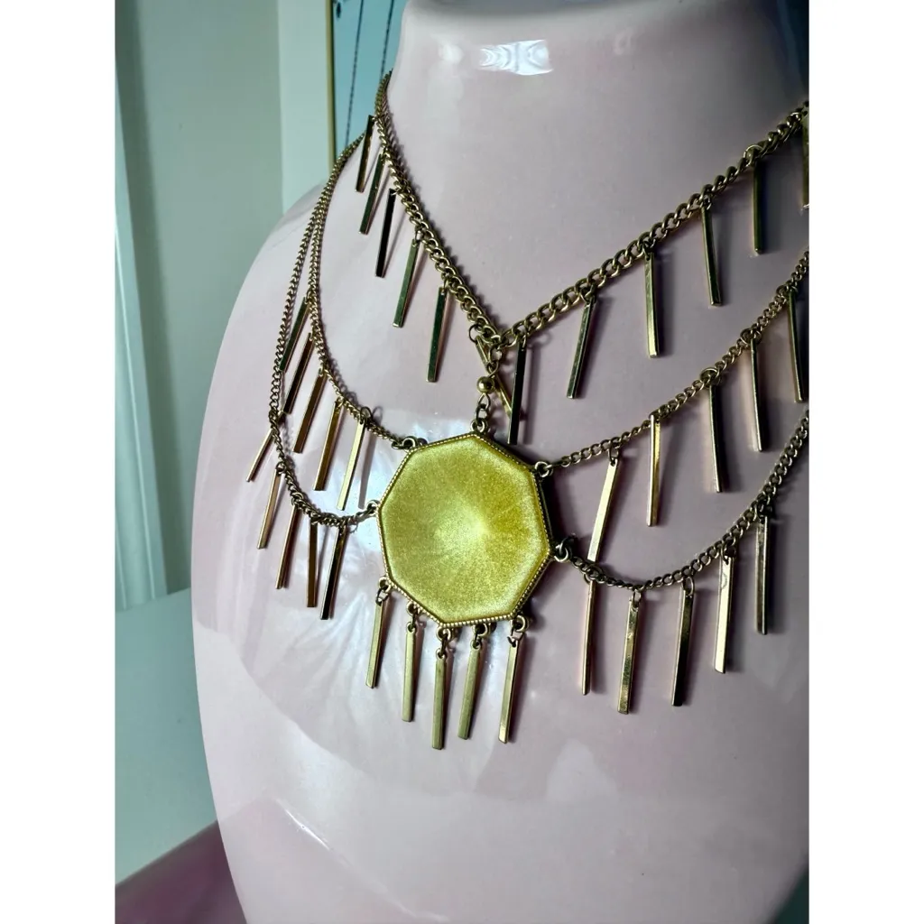 Topshop Freedom Gold Tone Layered Fringe Necklace Yellow Pendant Costume Jewelry - Image 2