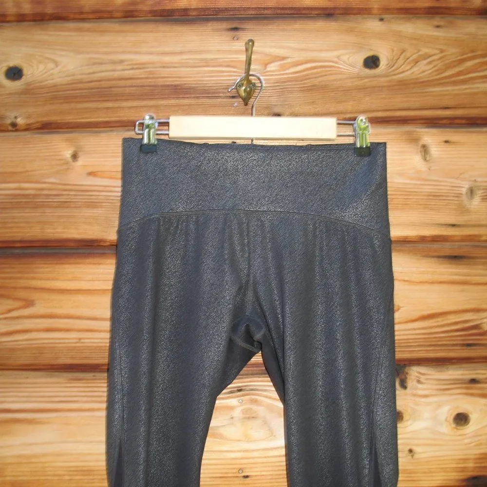 Lululemon Train Times 7/8 Pant 25" Luminosity Foil Print Black Silver  Black - Image 6