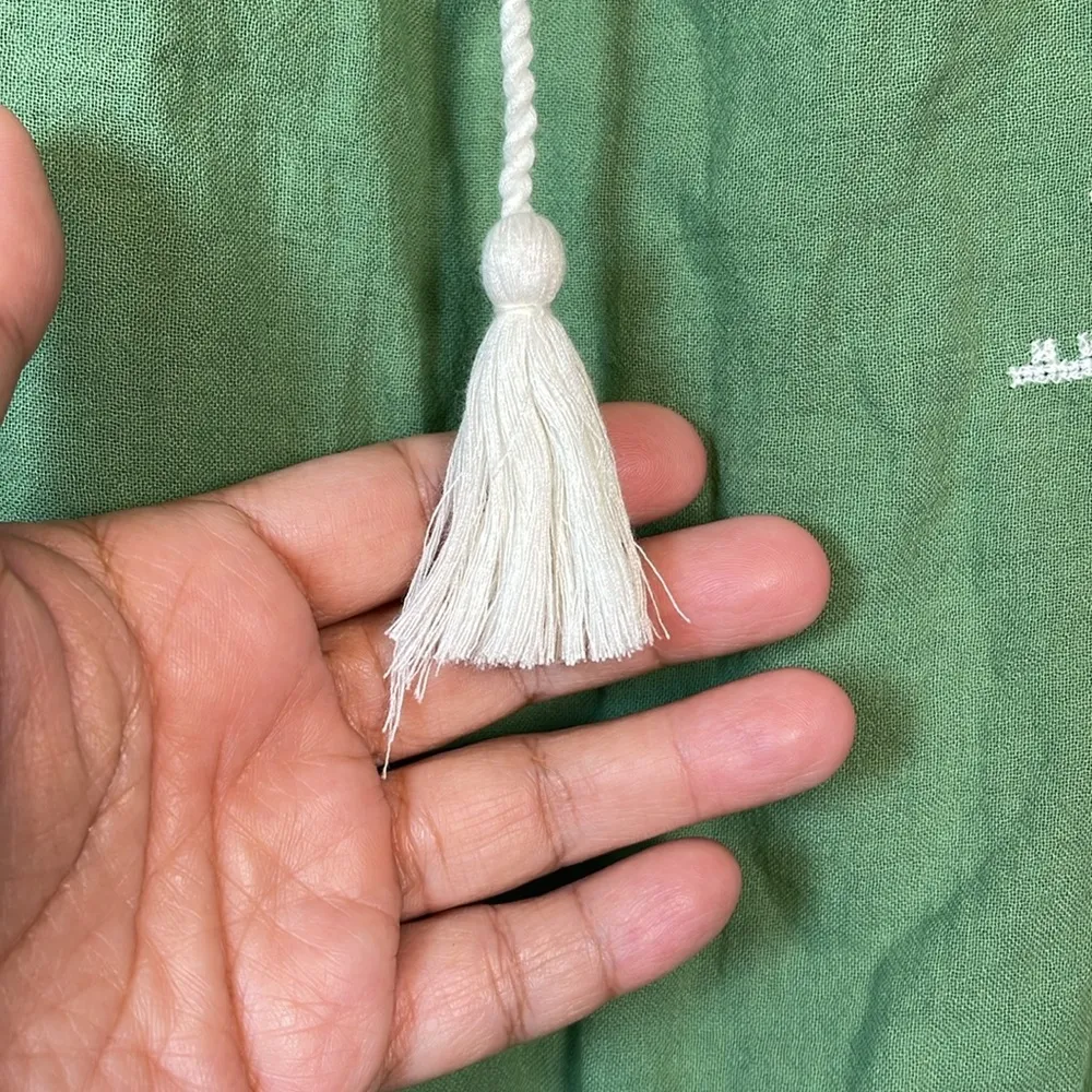 Lucky Brand Green Front Tassel V-Neck Peasant Blouse S/S Size Small EUC #0501-OC - Image 5