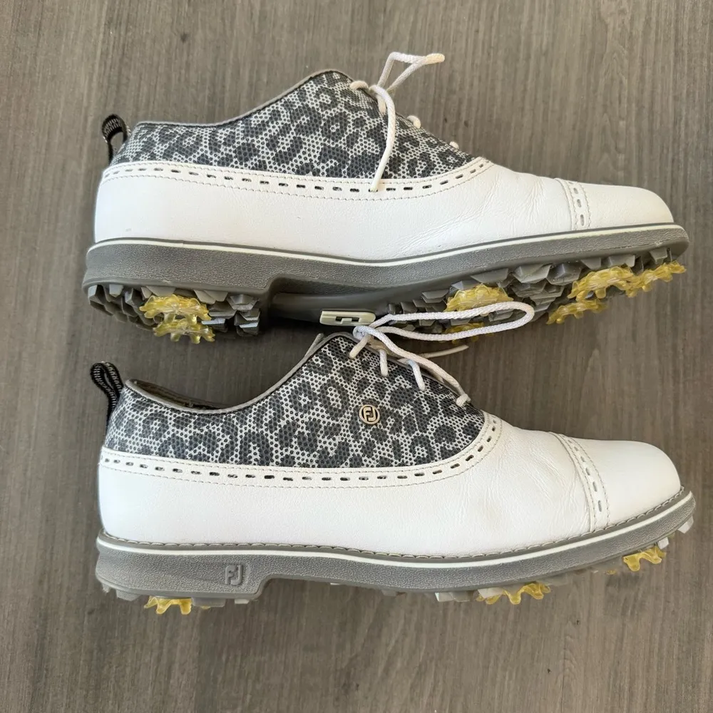 FootJoy Cap Toe Women golf shoes white gray animal print size 7.5 M - Image 6