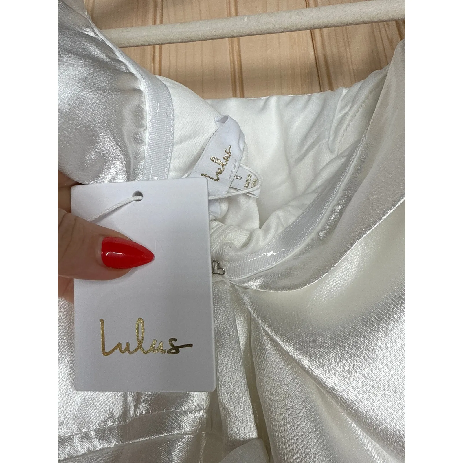 NWT Lulus Greatest Hits White Satin Off-the-Shoulder Maxi Dress Bridal Wedding S - Image 8