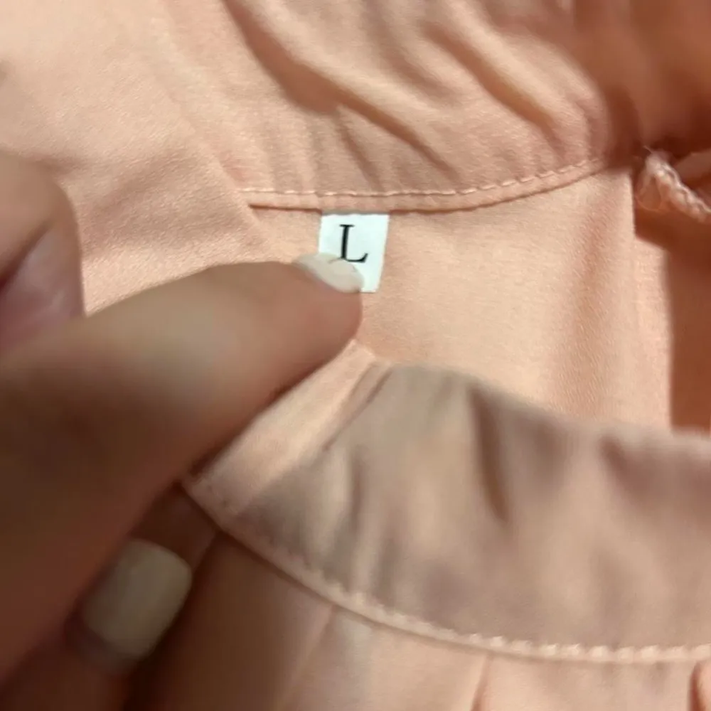 Elegant Blush Pink Pleated Blouse - Image 6