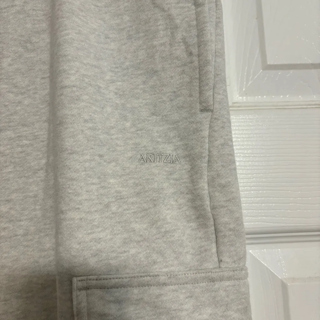 Aritzia Cozy Sweatfleece Mega Cargo Sweatpants NWT - Image 7
