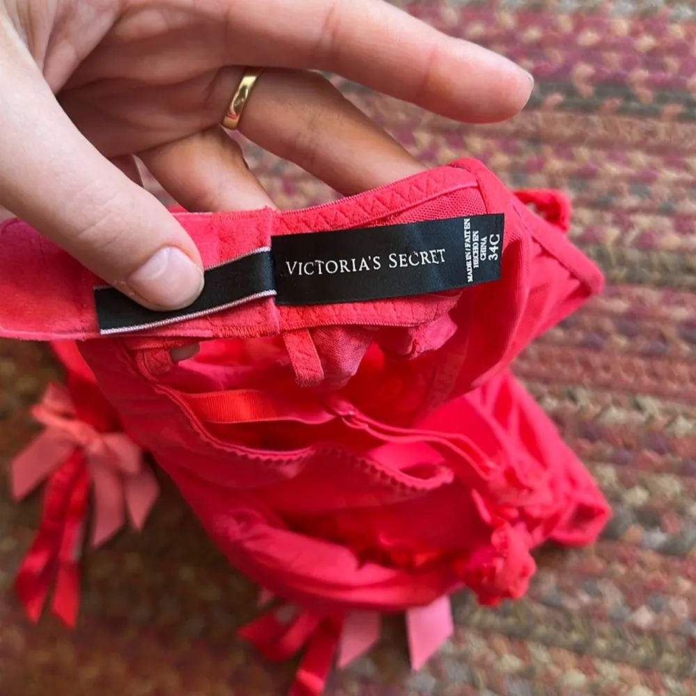 VTG Y2K SEXY LITTLE THINGS VICTORIAS SECRET RUCHED LINGERIE GARTER SLIP DRESS Red Size undefined - Image 6