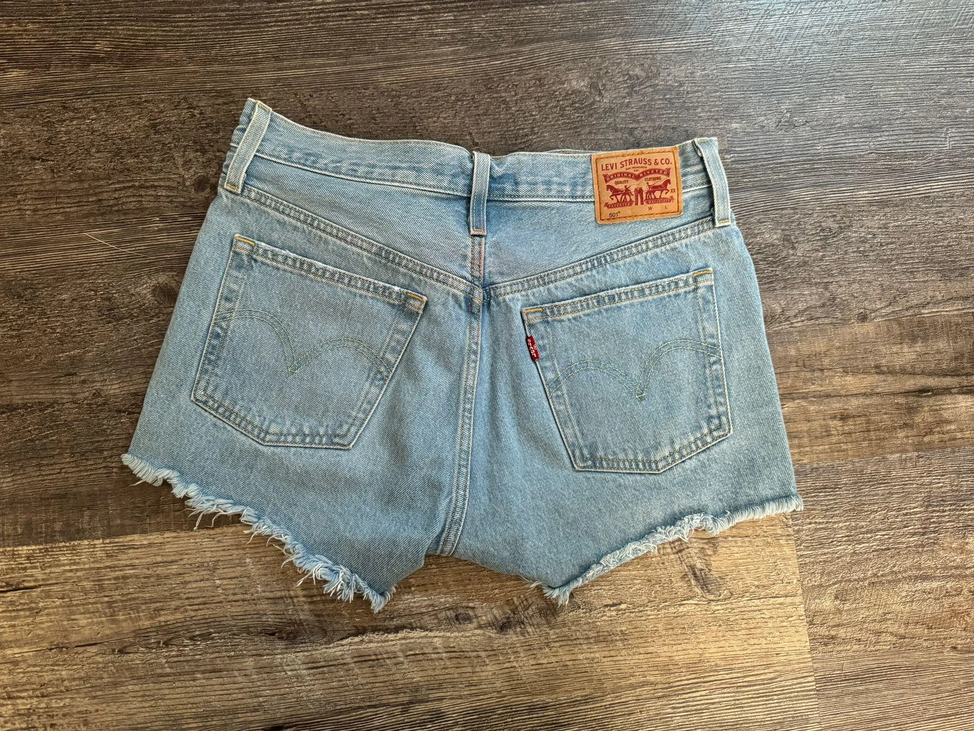 Levi’s 501 Denim Shorts - Image 2