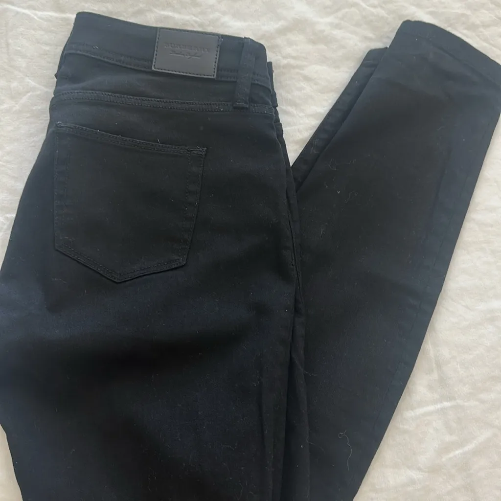 Burberry Skinny Low rise black jeans - Image 5