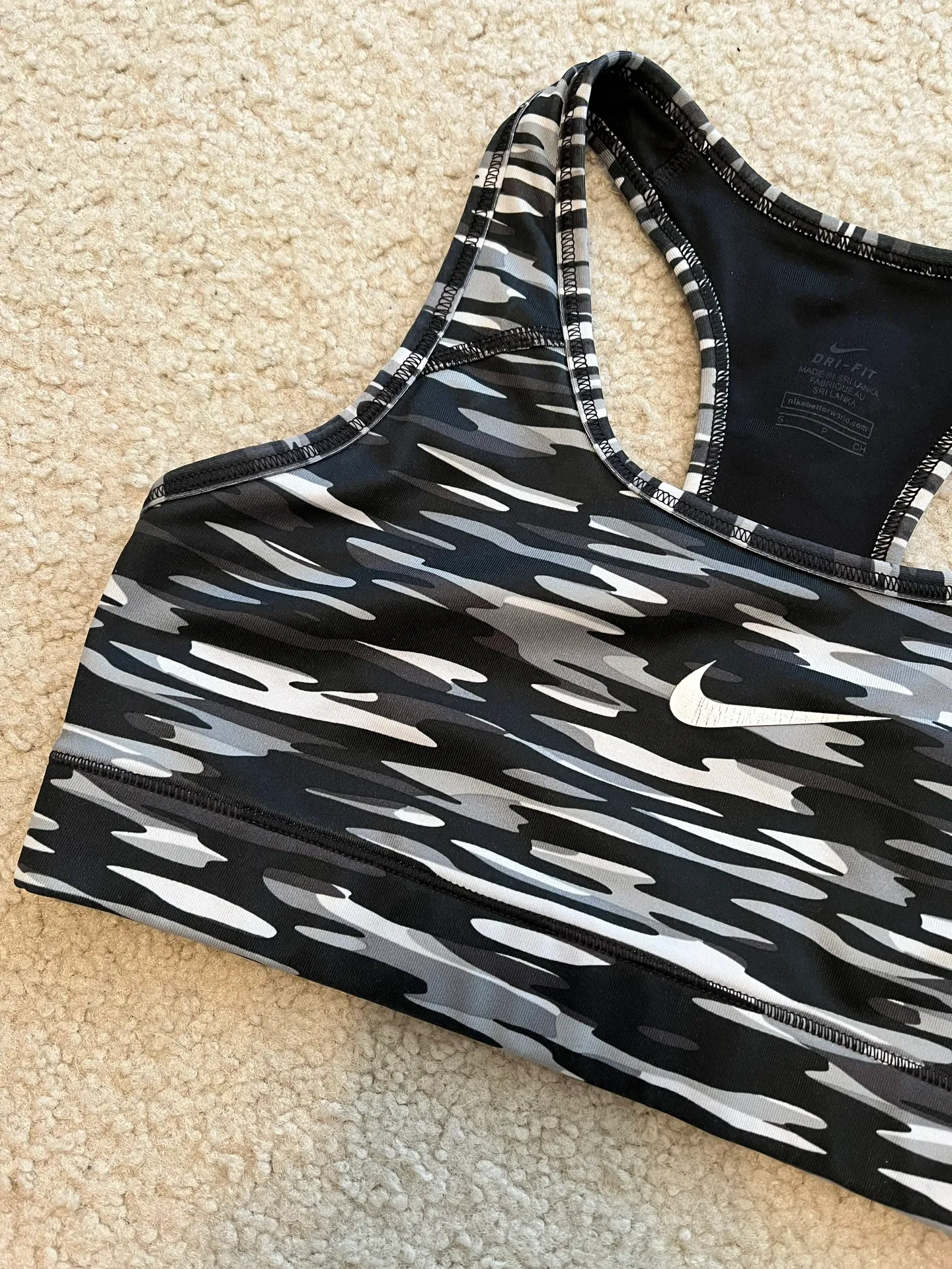 sports bra - Image 3