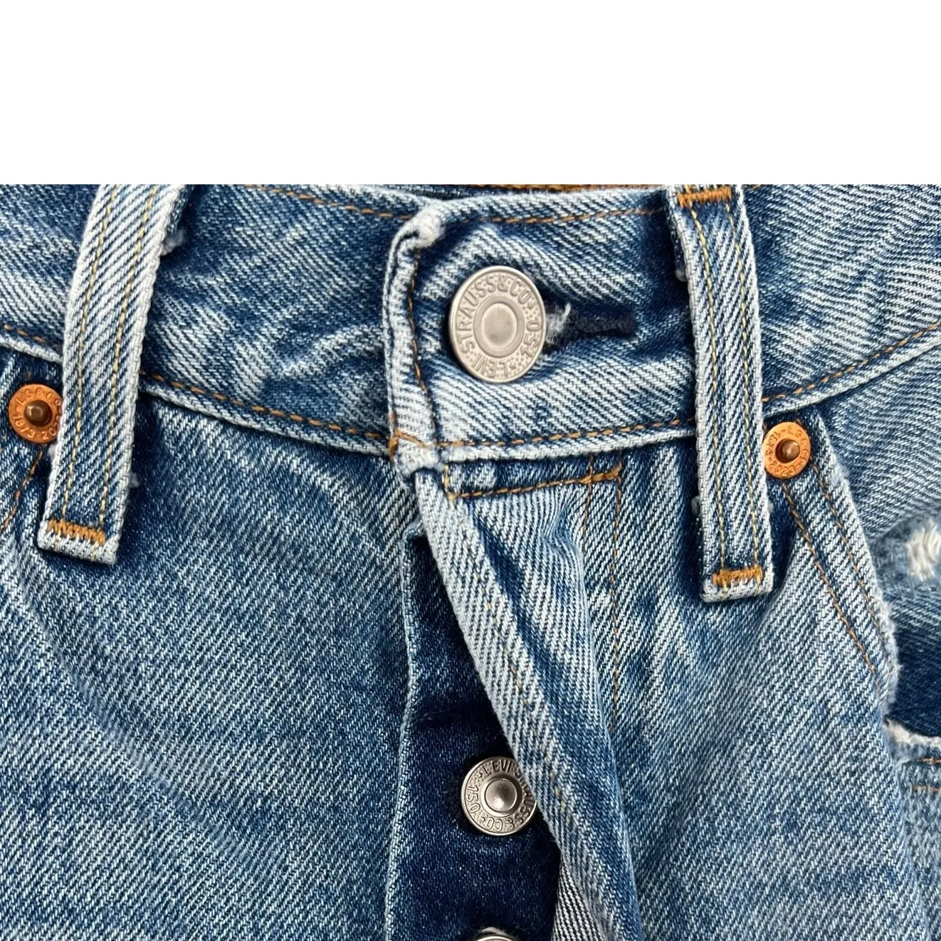 Levi's 501 Selvedge Jeans 150th Anniversary Light Indigo Wash Distressed Size 26 - Image 7