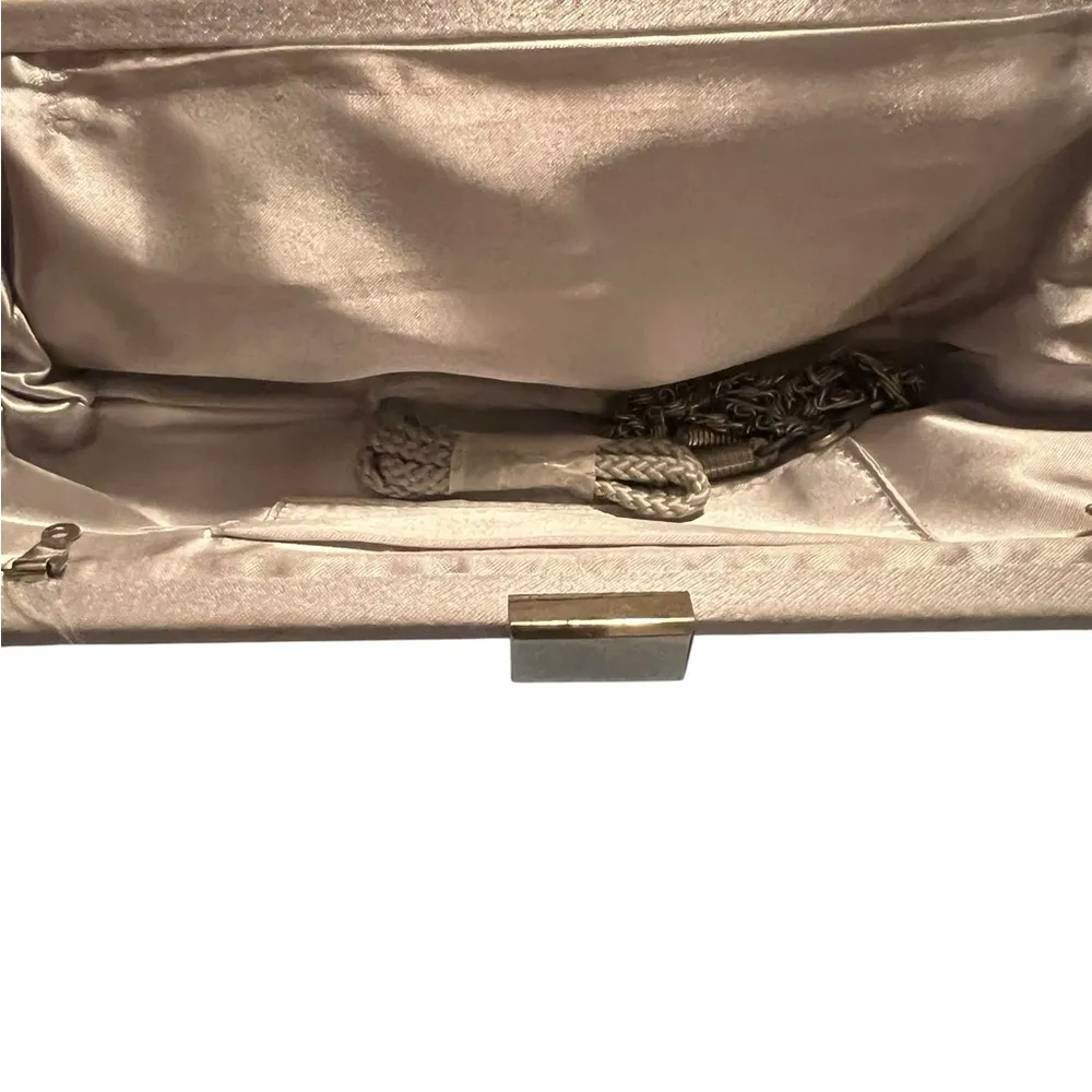 Silver Evening Clutch Convertible Crossbody Bag - Image 4
