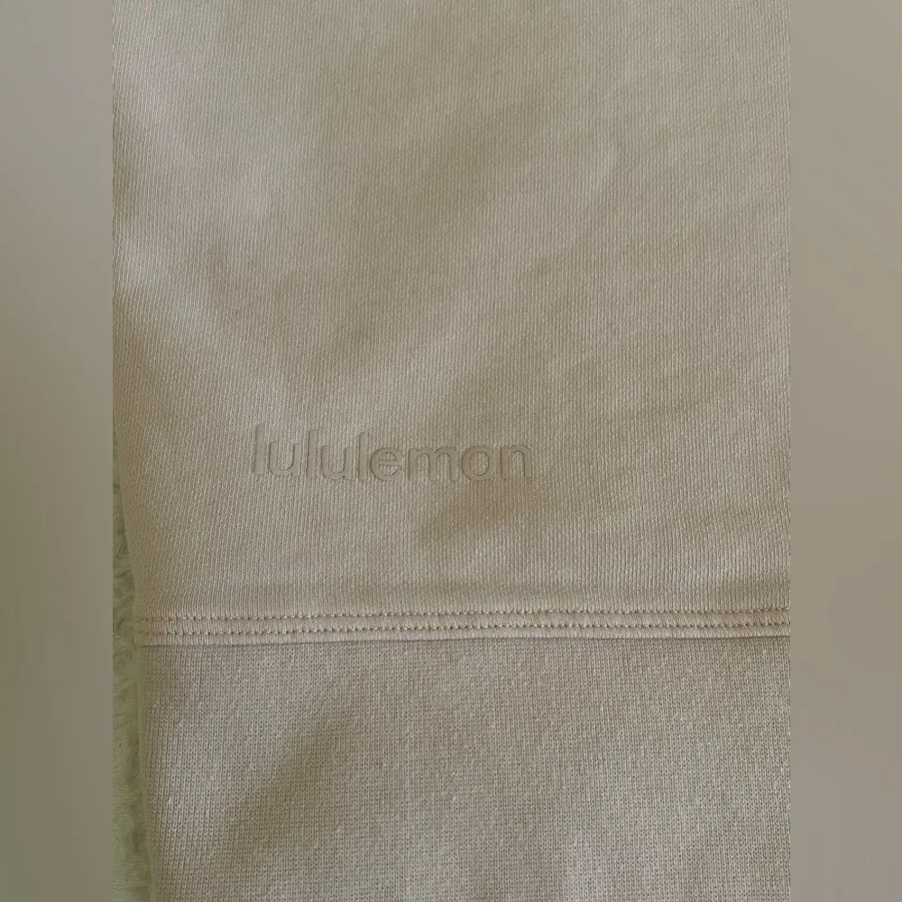 Perfectly Oversized Crew - Image 4