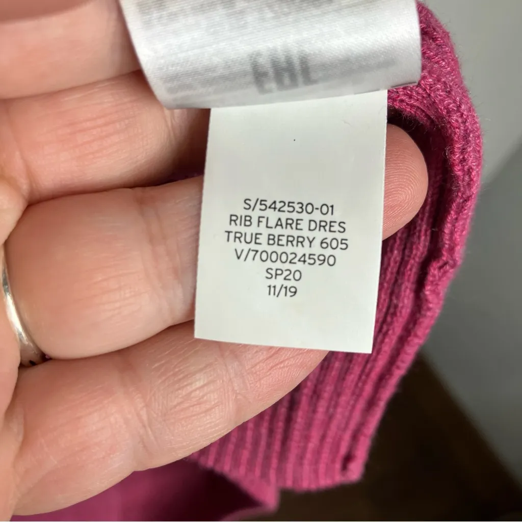 Gap pink ribbed flare sweater dress women’s size medium new with tags - Image 6