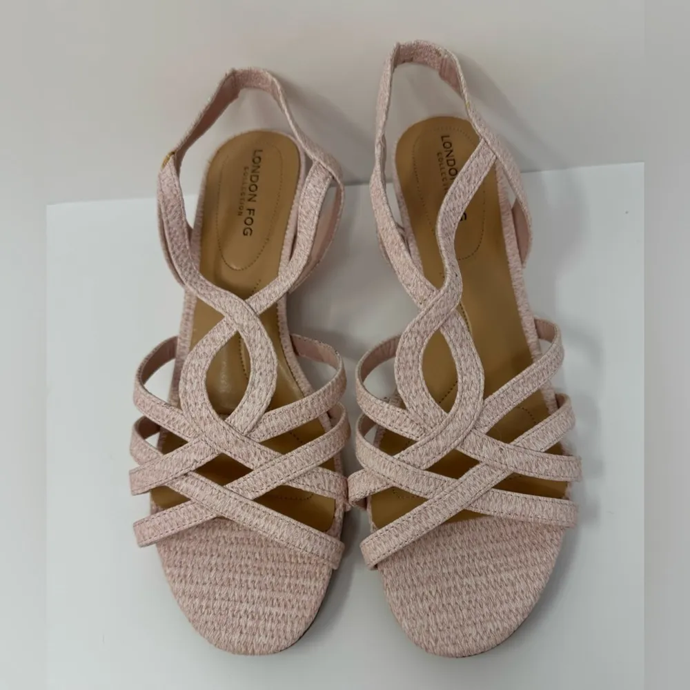 London Fog Collection Carmela size 8.5 low wedge heel sandals preppy coquette - Image 7