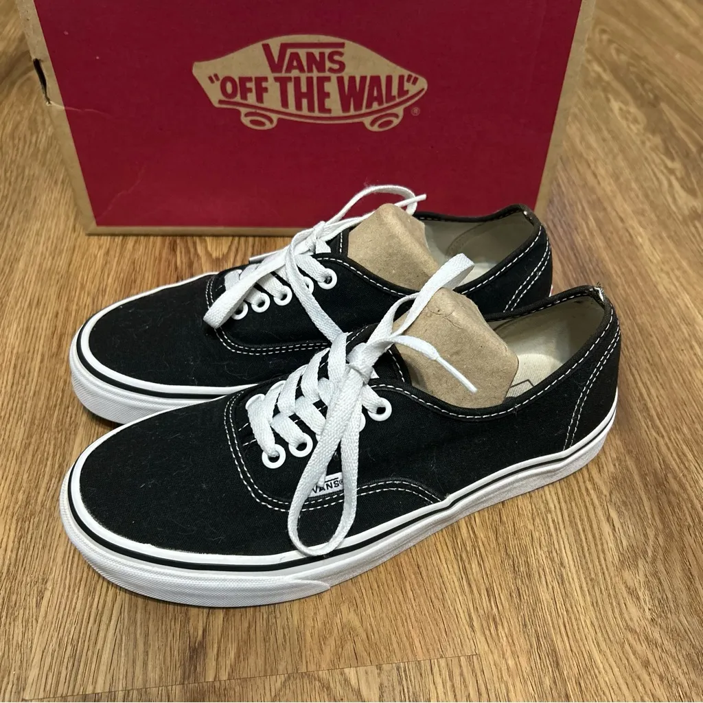VANS off the wall black lace up shoes sneakers women’s 8.5 - Image 2