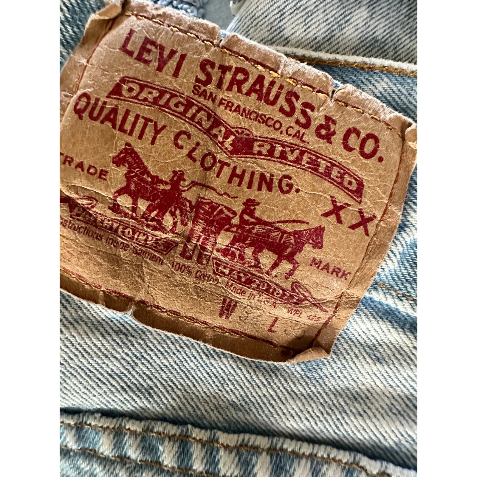 Vintage Levi's 501 Acid Wash Denim Jeans Made USA Size 30 x 35 Straight Leg - Image 4