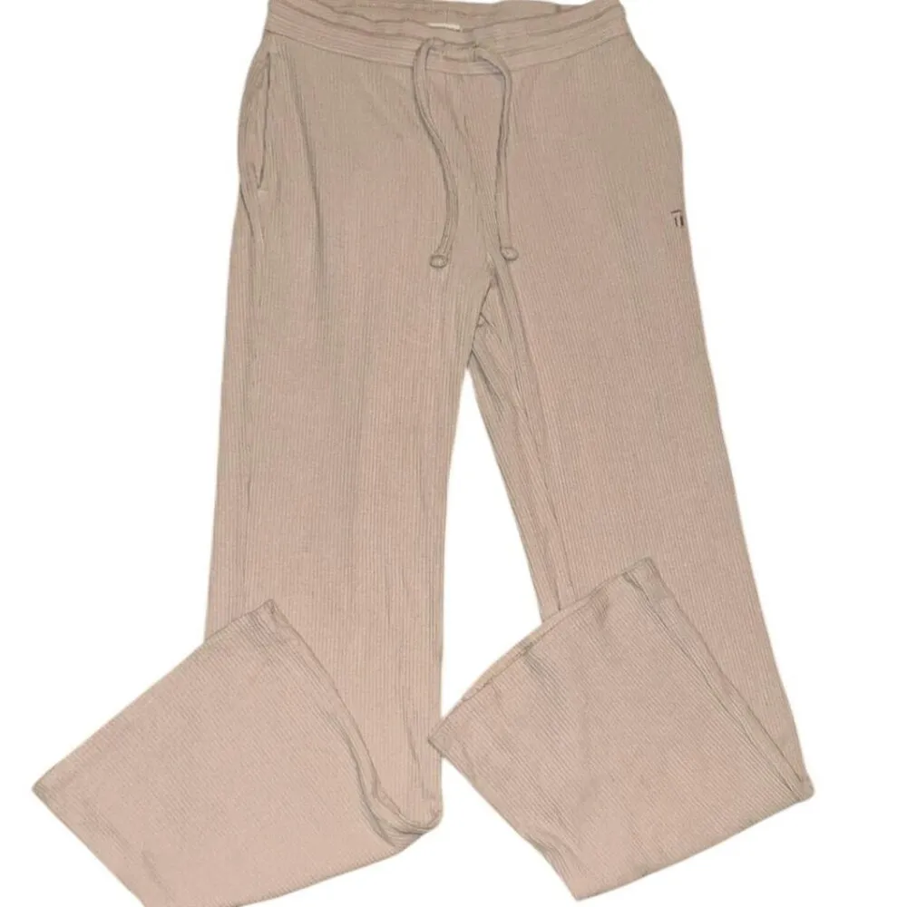 Tommy John beige sweatpants with drawstring waist and pockets. Tan Size XS - Image 3