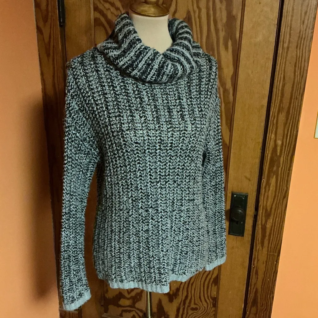 Tribal Grey Chunky Turtleneck Sweater Gray Size M - Image 8