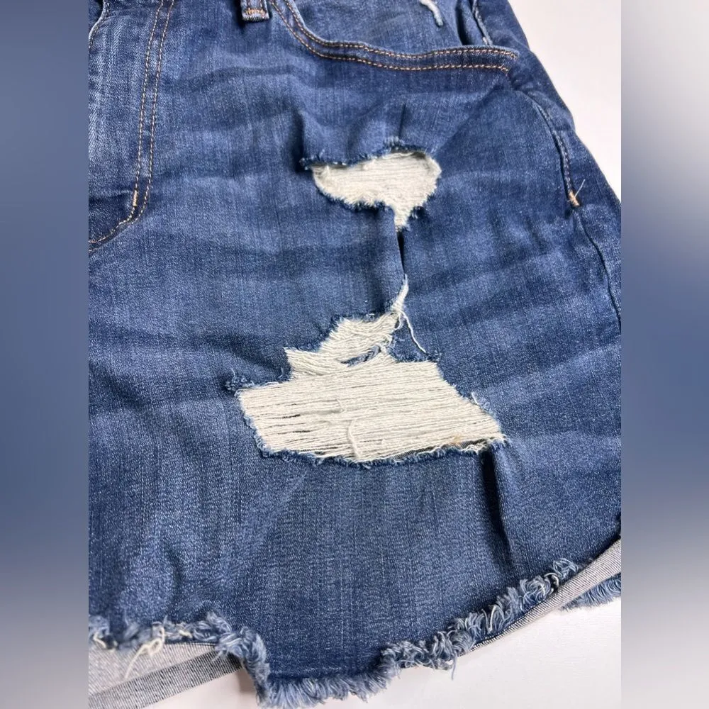 Women’s high short rise curvy through hip & thigh hits midthig stretch 13/31W. Blue Size undefined - Image 6