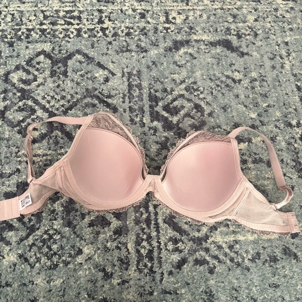 Bundle of 3 Soma Wacoal Bras Size 32DD - Image 9