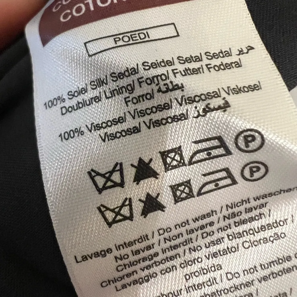 Comptoir Des Cotonniers Red and Gray Sheath silk Dress with Bishop Sleeves - Image 9