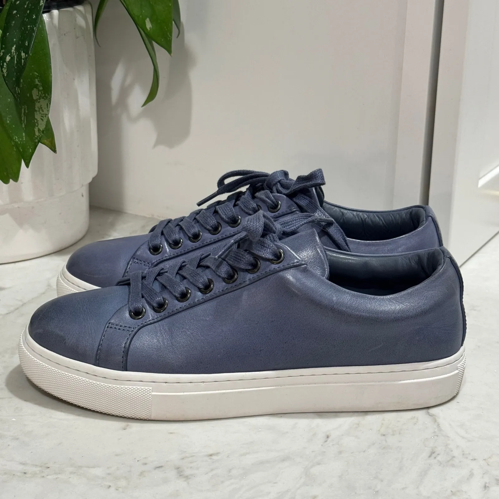 Thursday Boot Co Everyday Leather Sneakers Periwinkle Blue Women's Size 6.5 - Image 7