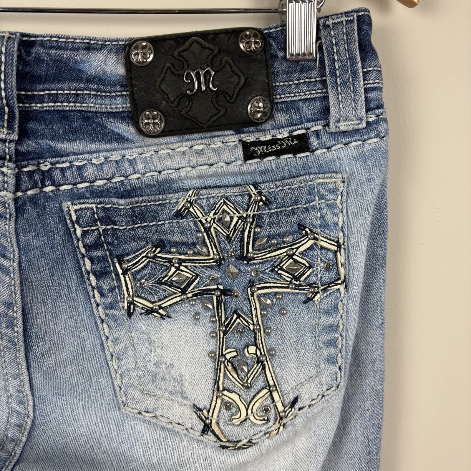Miss Me Boot Jeans 30 Blue Denim Y2K Cross Bling Studded Pockets‎ Stretch Denim - Image 7